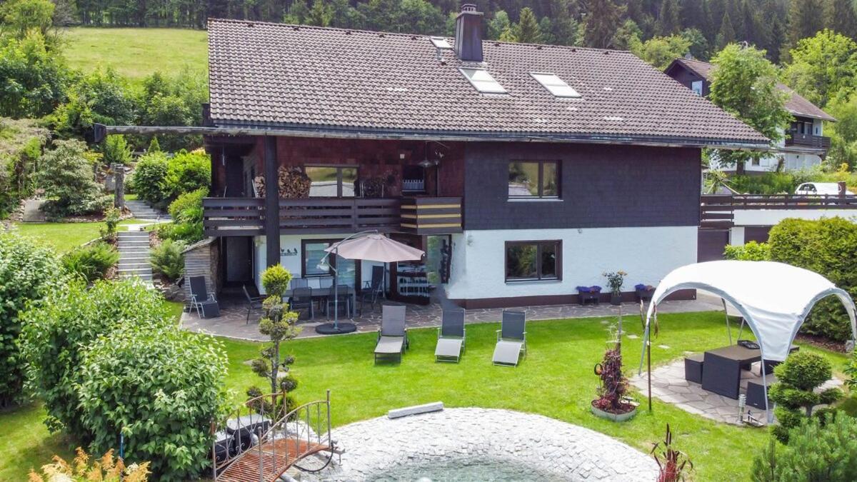 Haus Blattert - Neuglashuetten Фелдберг Екстериор снимка